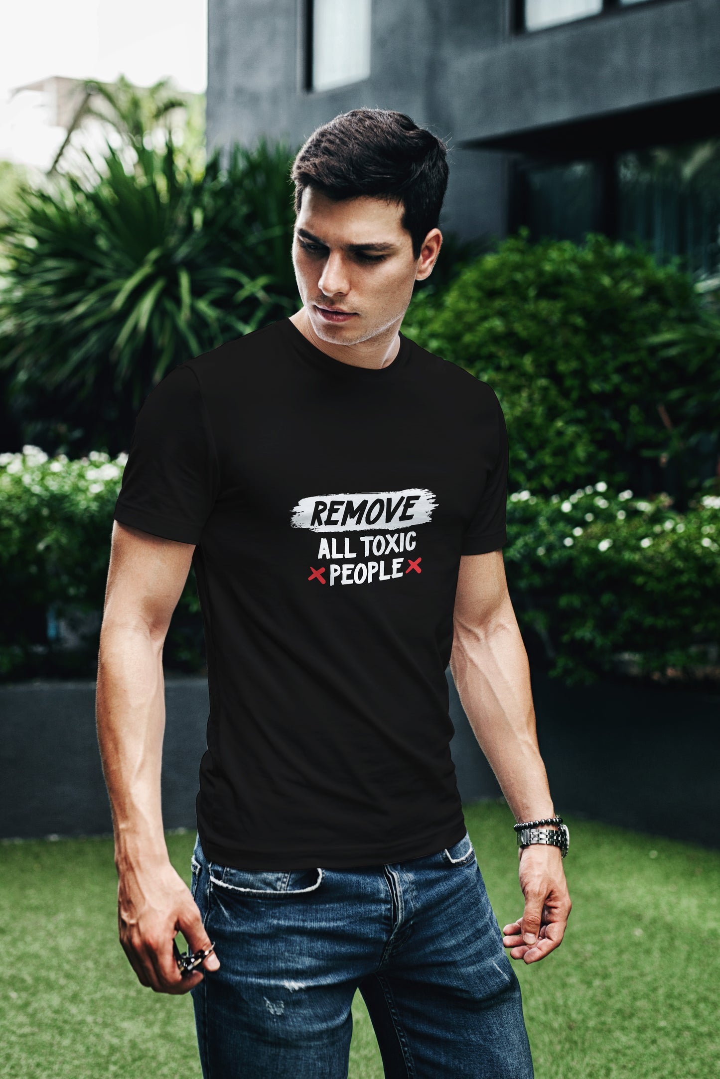 'Remove All Toxic People' Design T-shirt